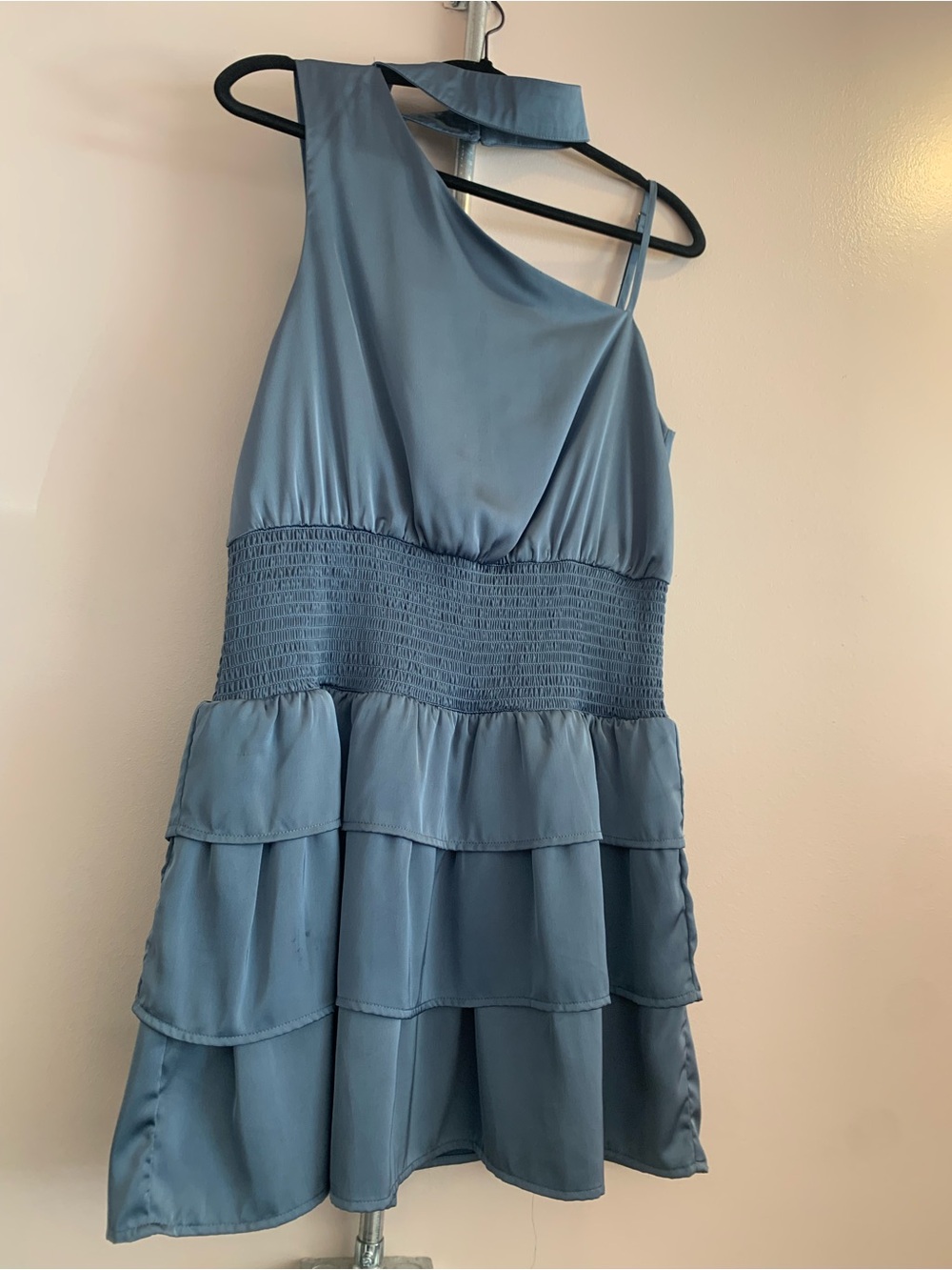 Le Lis Teal One-Shoulder Tiered Dress